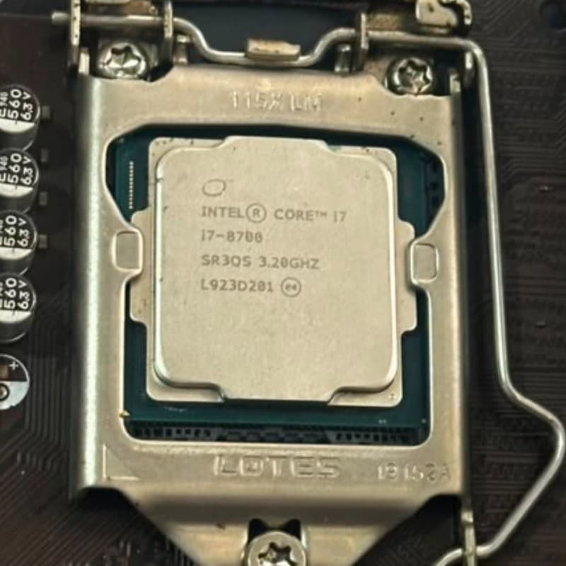 Intel i7 8700 Tray